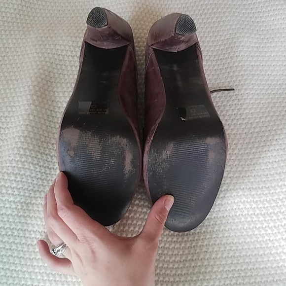 Vintage looking lace up heels - Picture 3 of 4